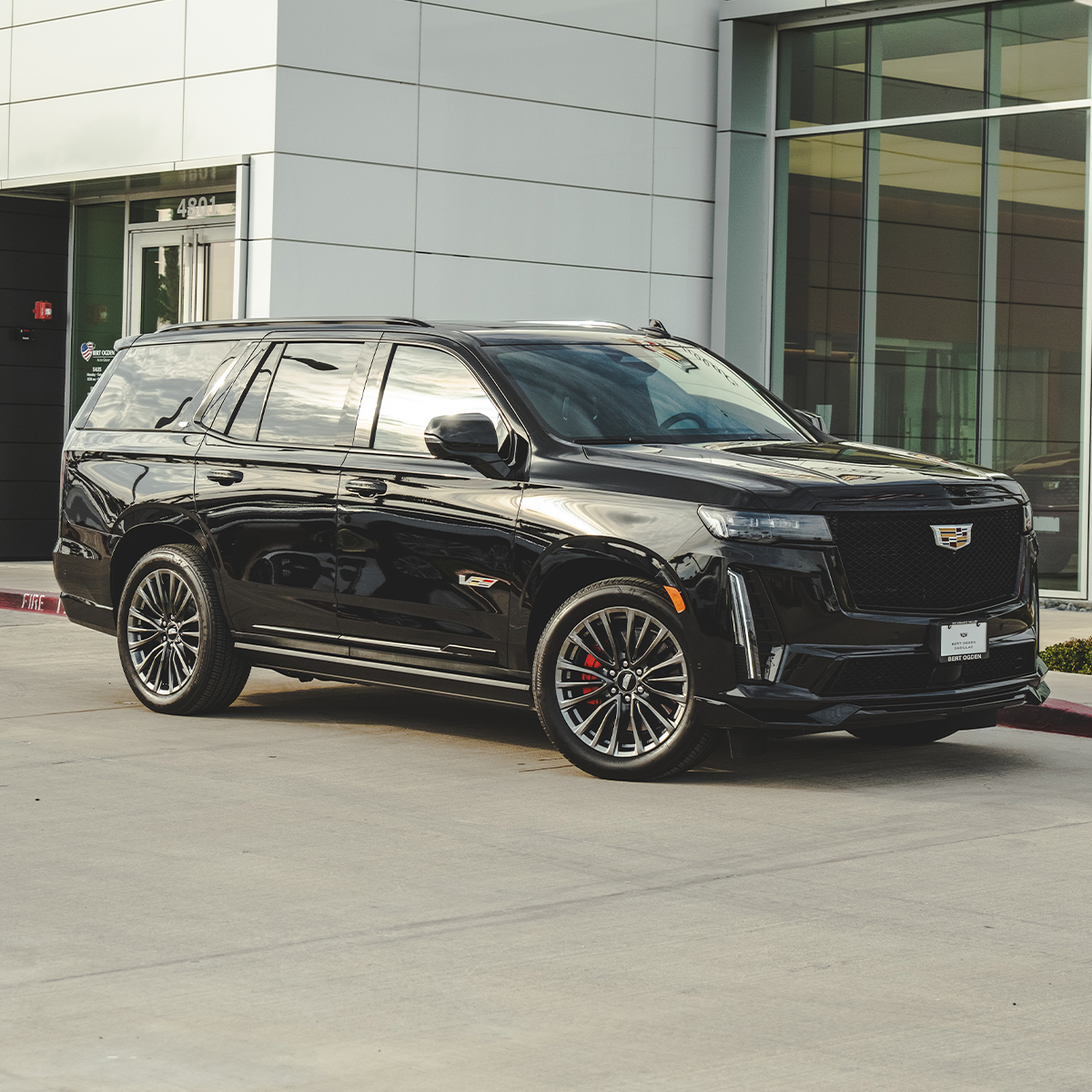 Black - Cadillac Escalade ESV, Chevrolet Suburban